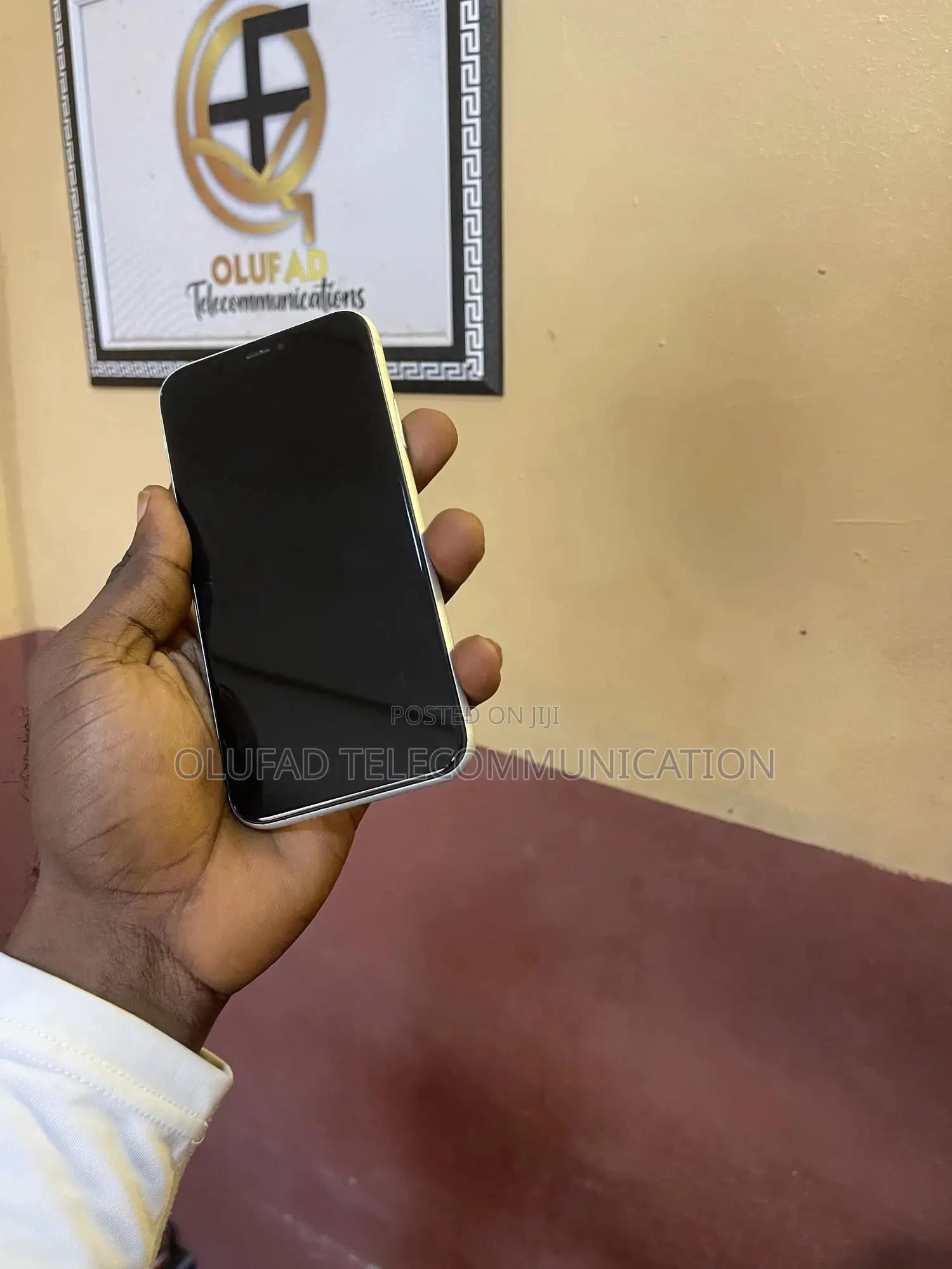 Apple iPhone XR 64 GB White