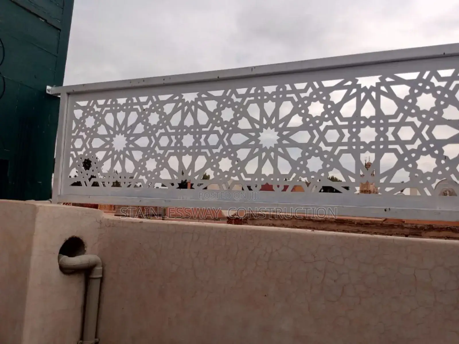 Laser Cut 2/4