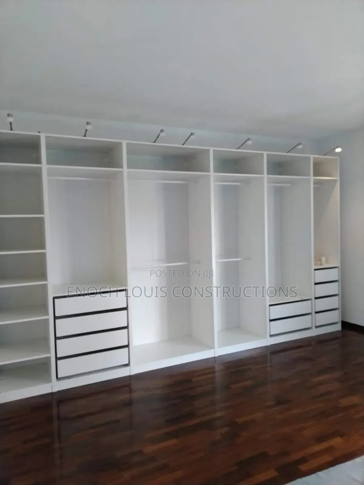 Transform Your Space With Our Luxury Walk-in Closet Wardrobes We Build
