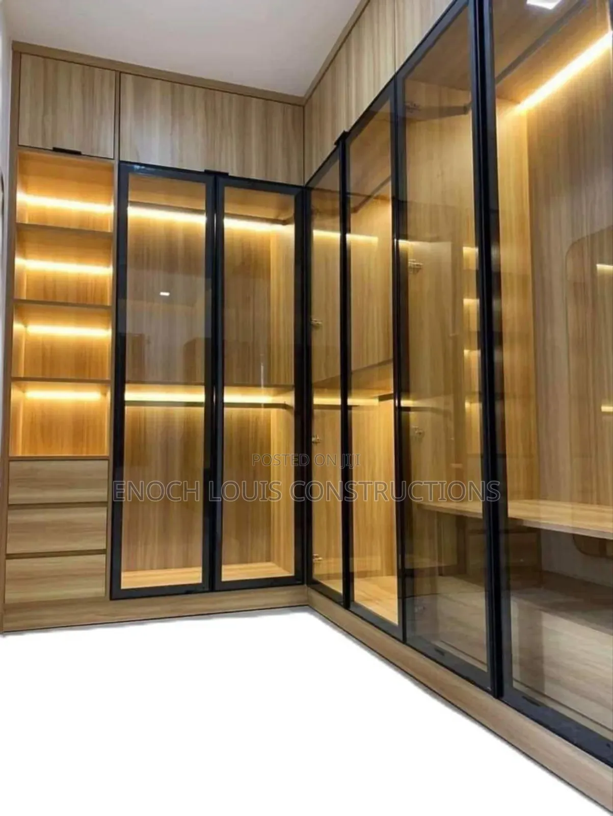 Glass Door Luxury Wardrobes