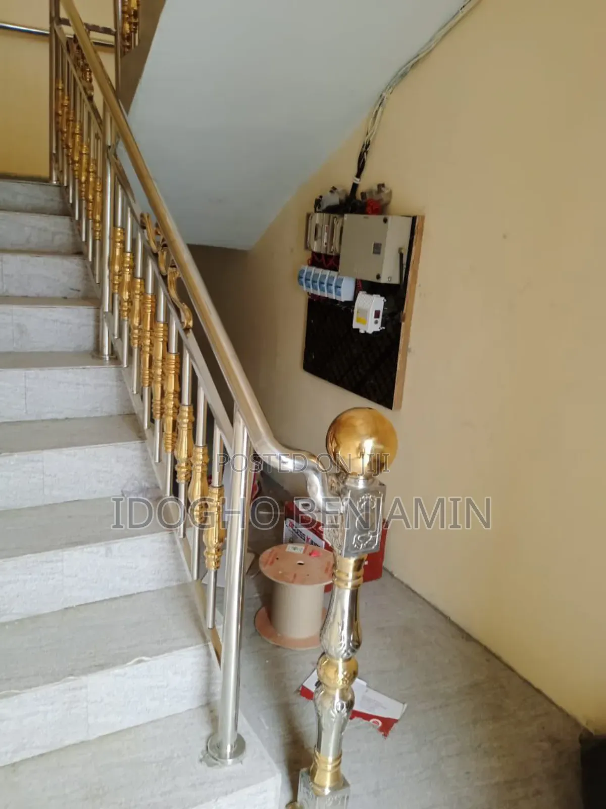 High Quality Stainless Steel Handrails 50mm With Tough of Gold