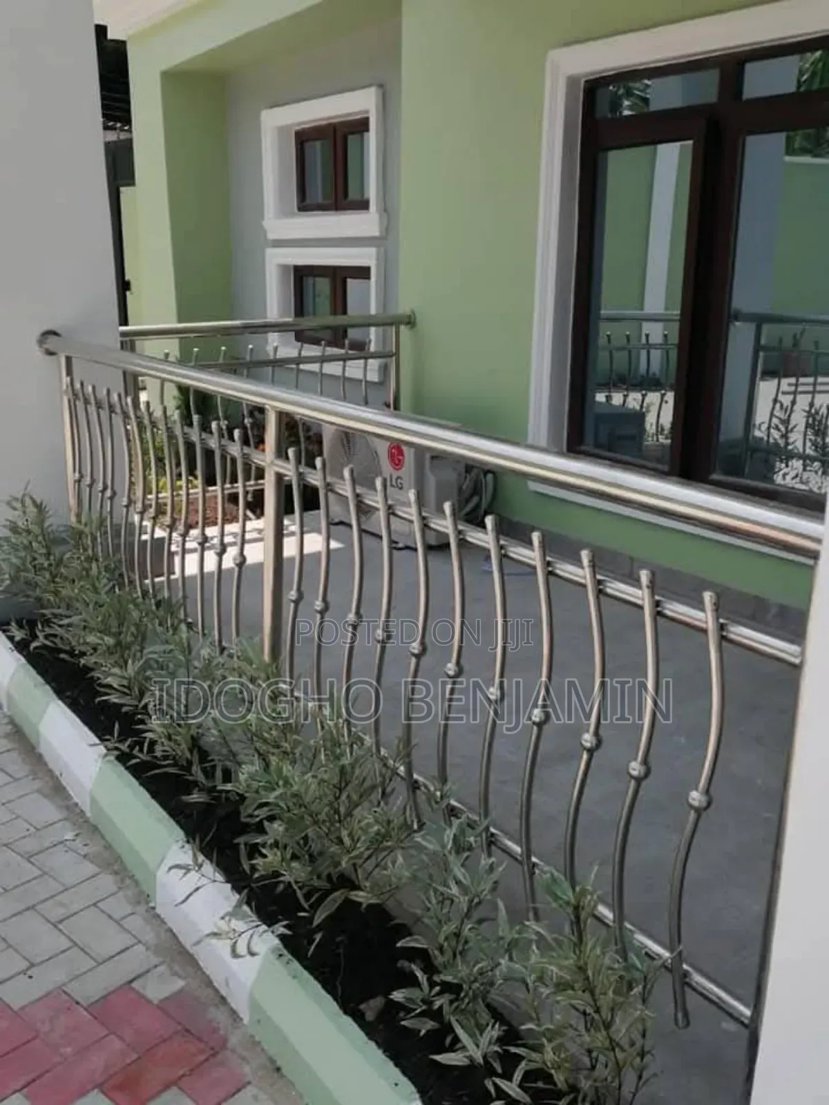 Quality Stainless Steel Handrails 50mm ( Grade 304 )