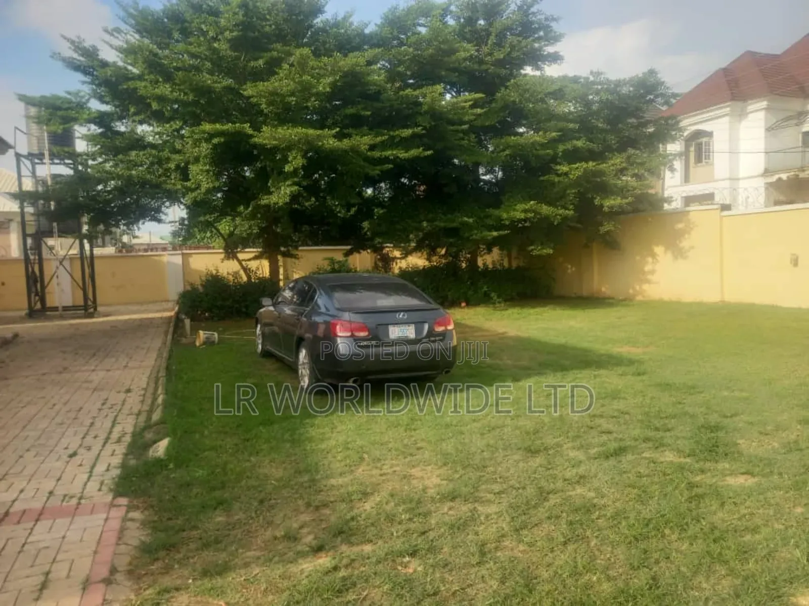 3bdrm Bungalow in Lugbe District for sale
