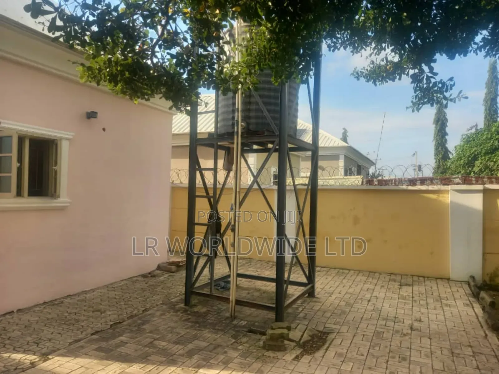 3bdrm Bungalow in Lugbe District for sale
