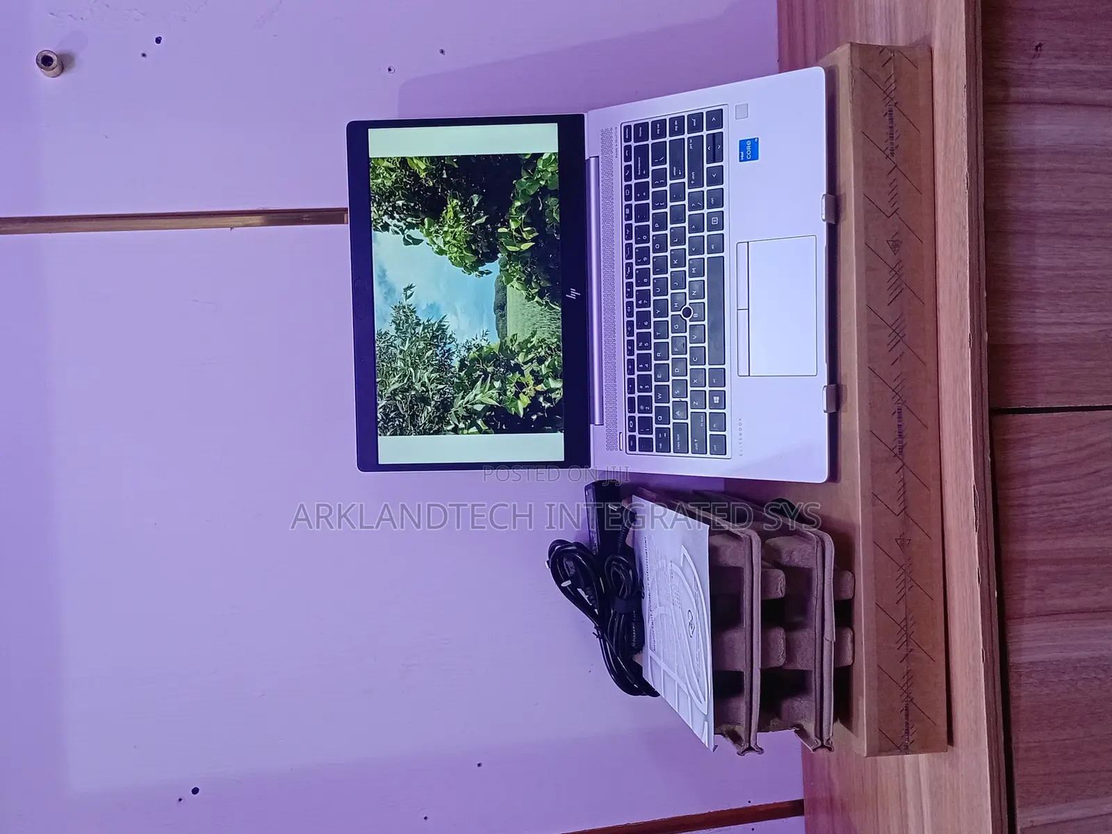 New Laptop HP EliteBook 8770W 32GB Intel Core i5 SSD 1T