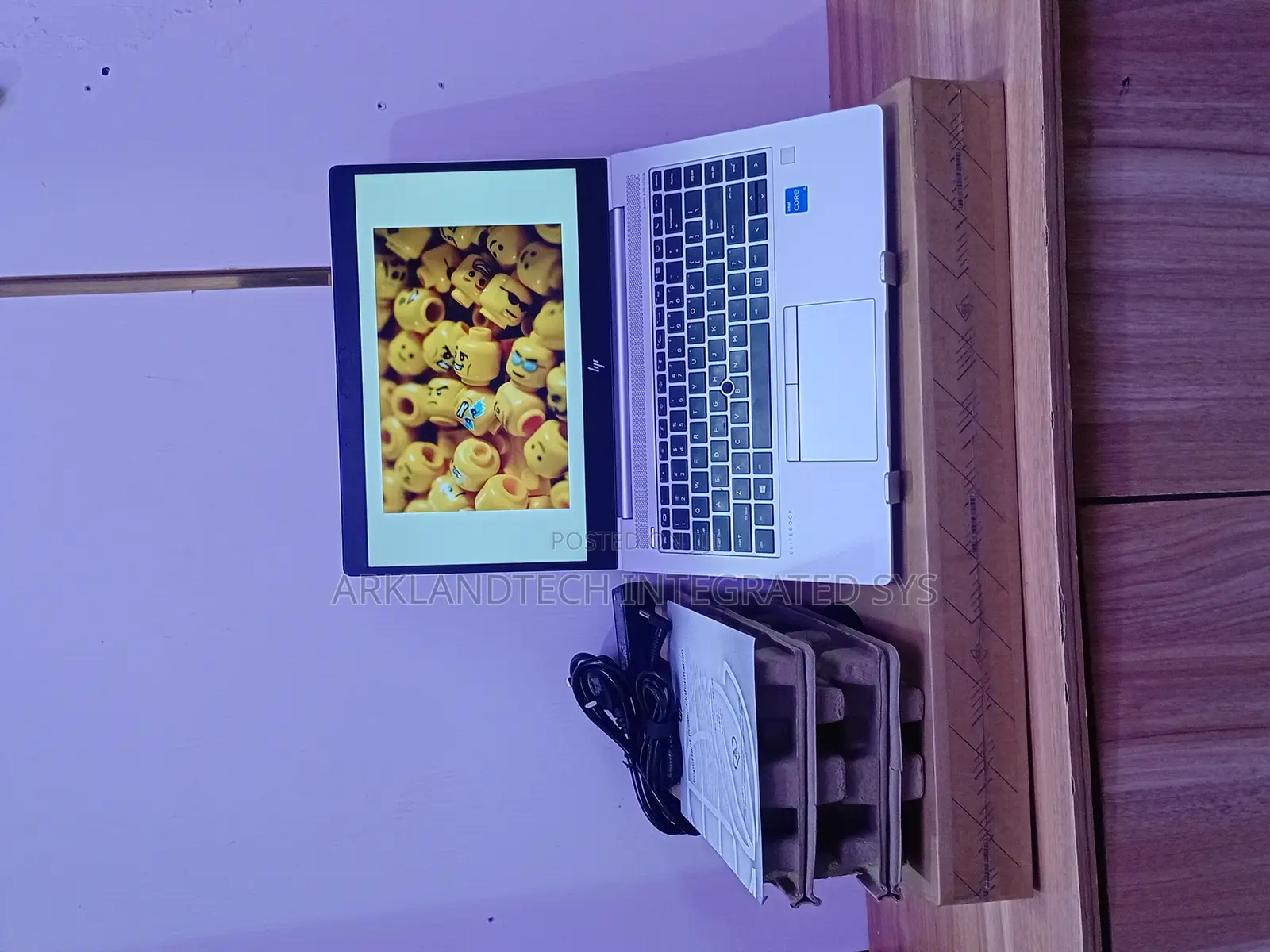 New Laptop HP EliteBook 850 G2 12GB Intel Core i5 SSD 256GB