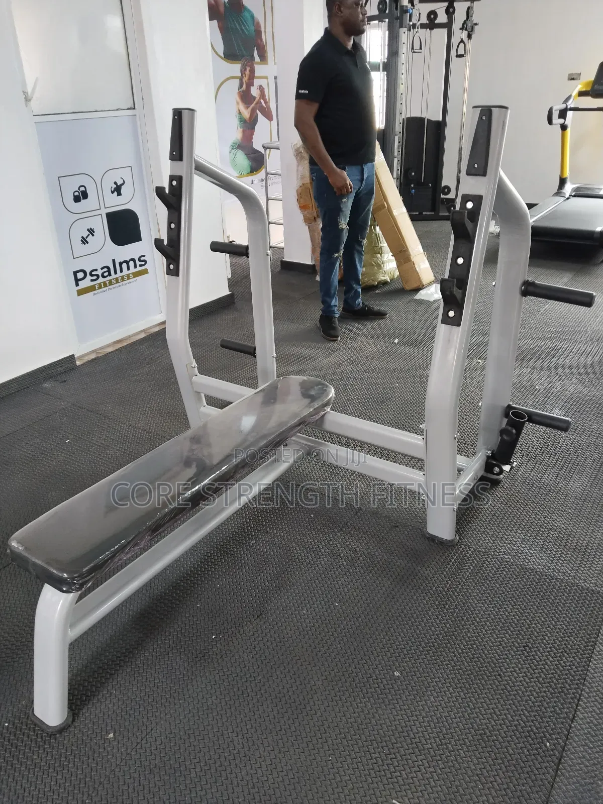 Commercial Weight Lifting Bench With Barbell Storage and T-Bar Row