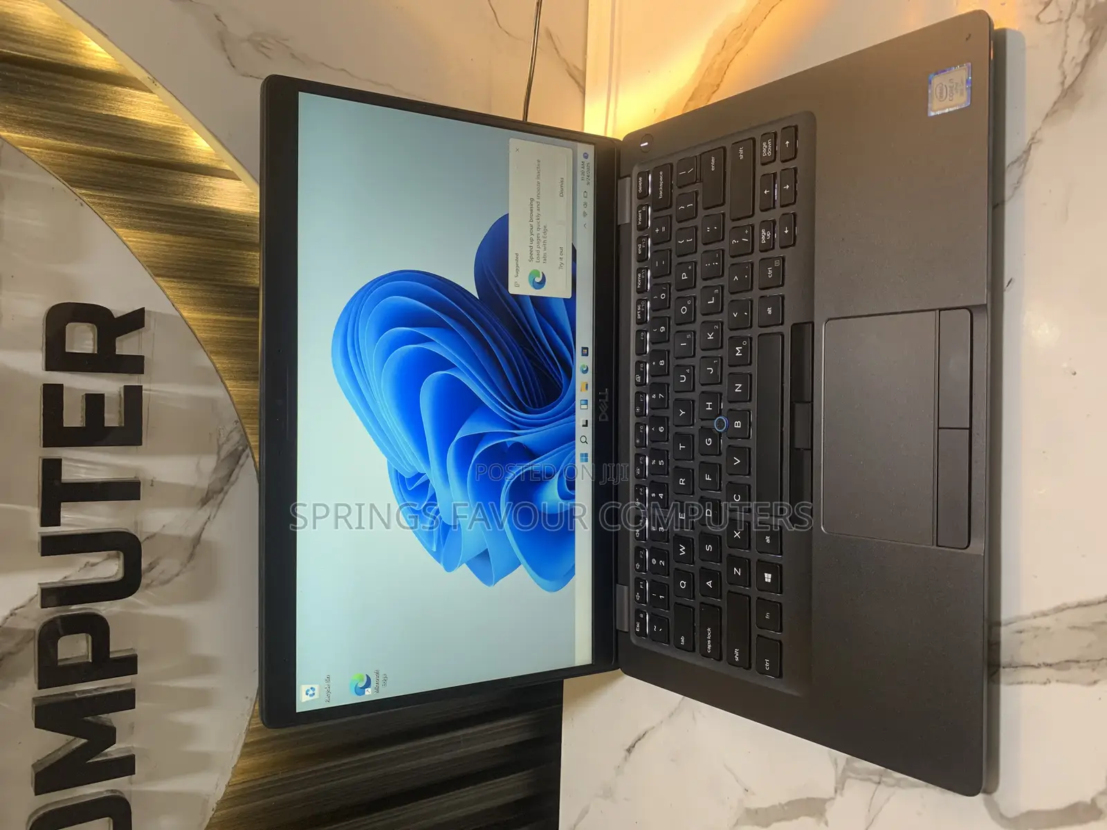 Laptop Dell Latitude 5401 16GB Intel Core I7 SSD 256GB