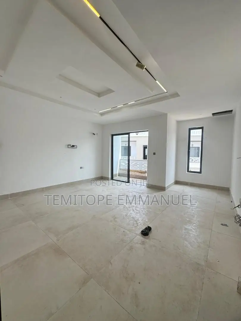Furnished 5bdrm Duplex in Ikoyi, Lagos for sale