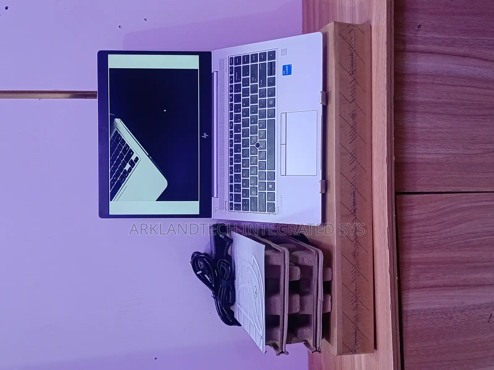 New Laptop HP EliteBook 850 G2 32GB Intel Core i5 SSD 256GB