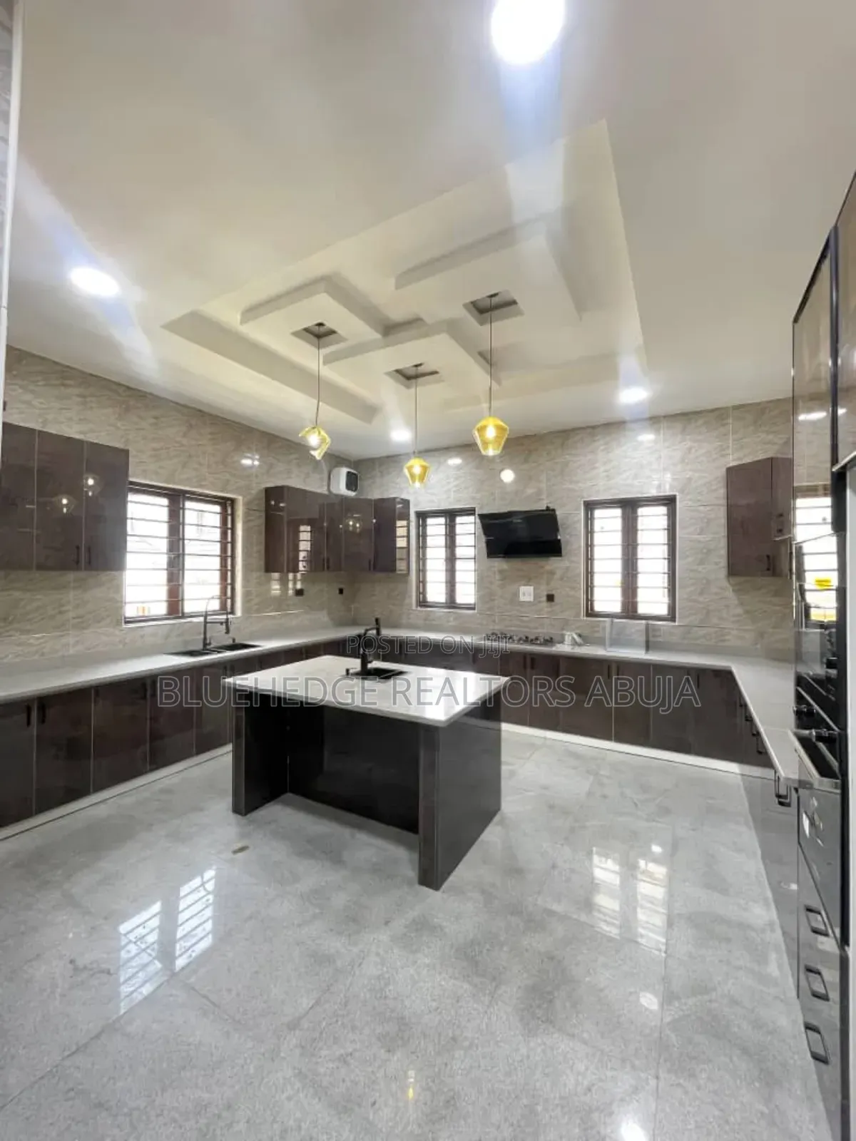 7bdrm Duplex in Efab Metropolis, Gwarinpa for sale