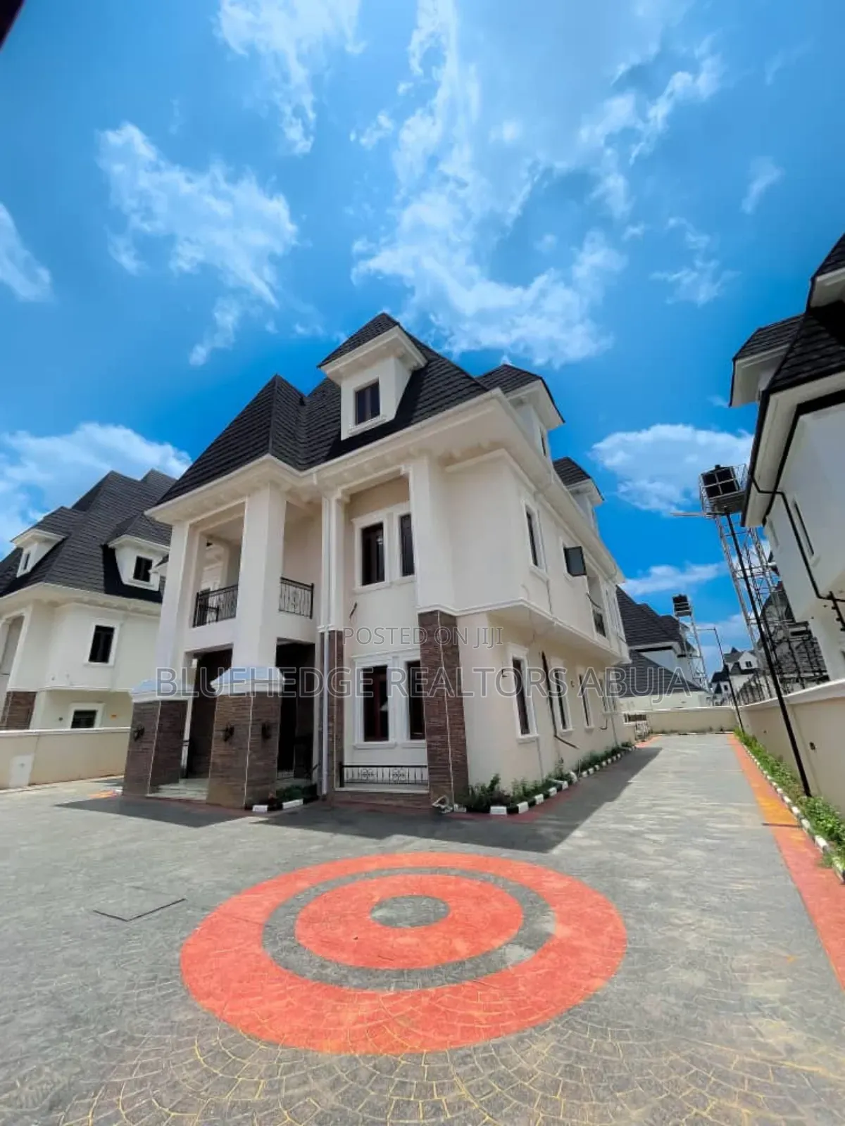 7bdrm Duplex in Efab Metropolis, Gwarinpa for sale