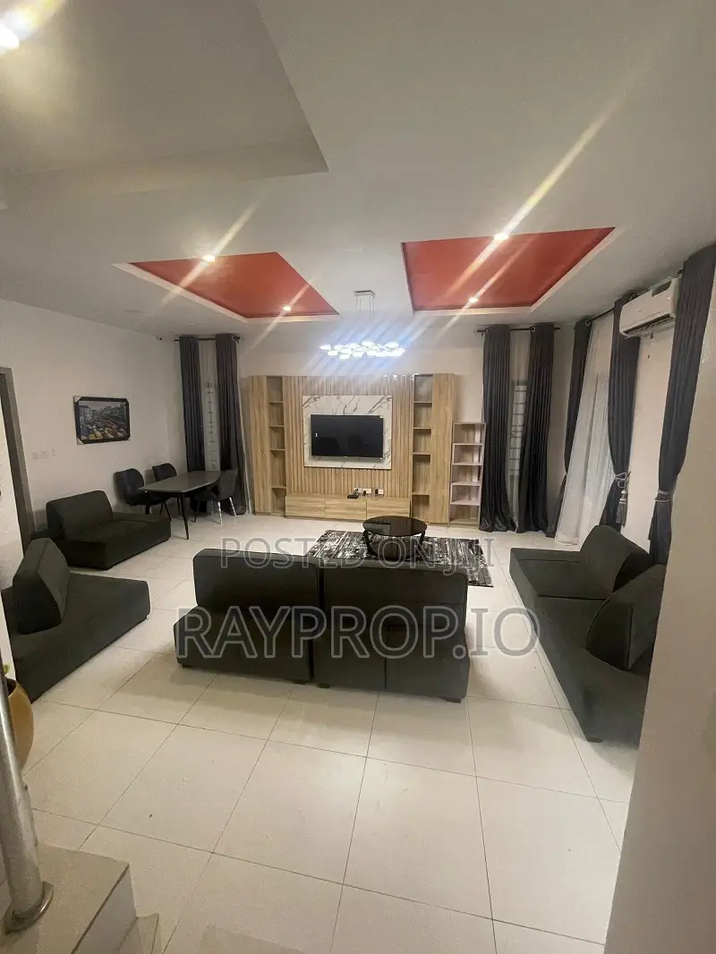 848920dy - 4 Bedroom Shortlet in Orchid Lekki