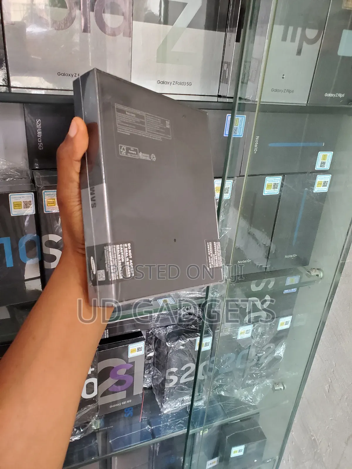 New Samsung Galaxy Z Fold 3 512 GB Black