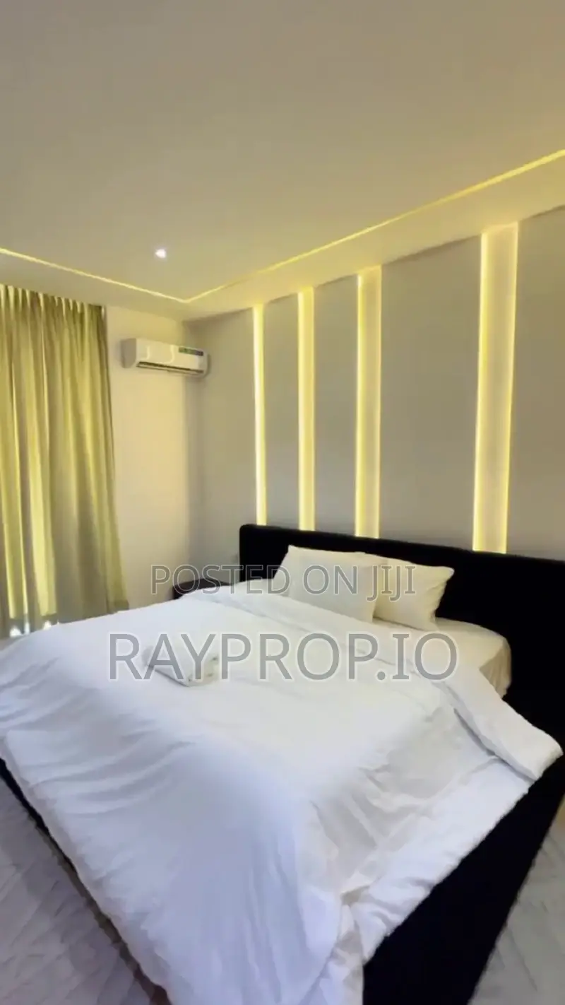 721924hm - 2 Bedroom Shortlet in Lekki