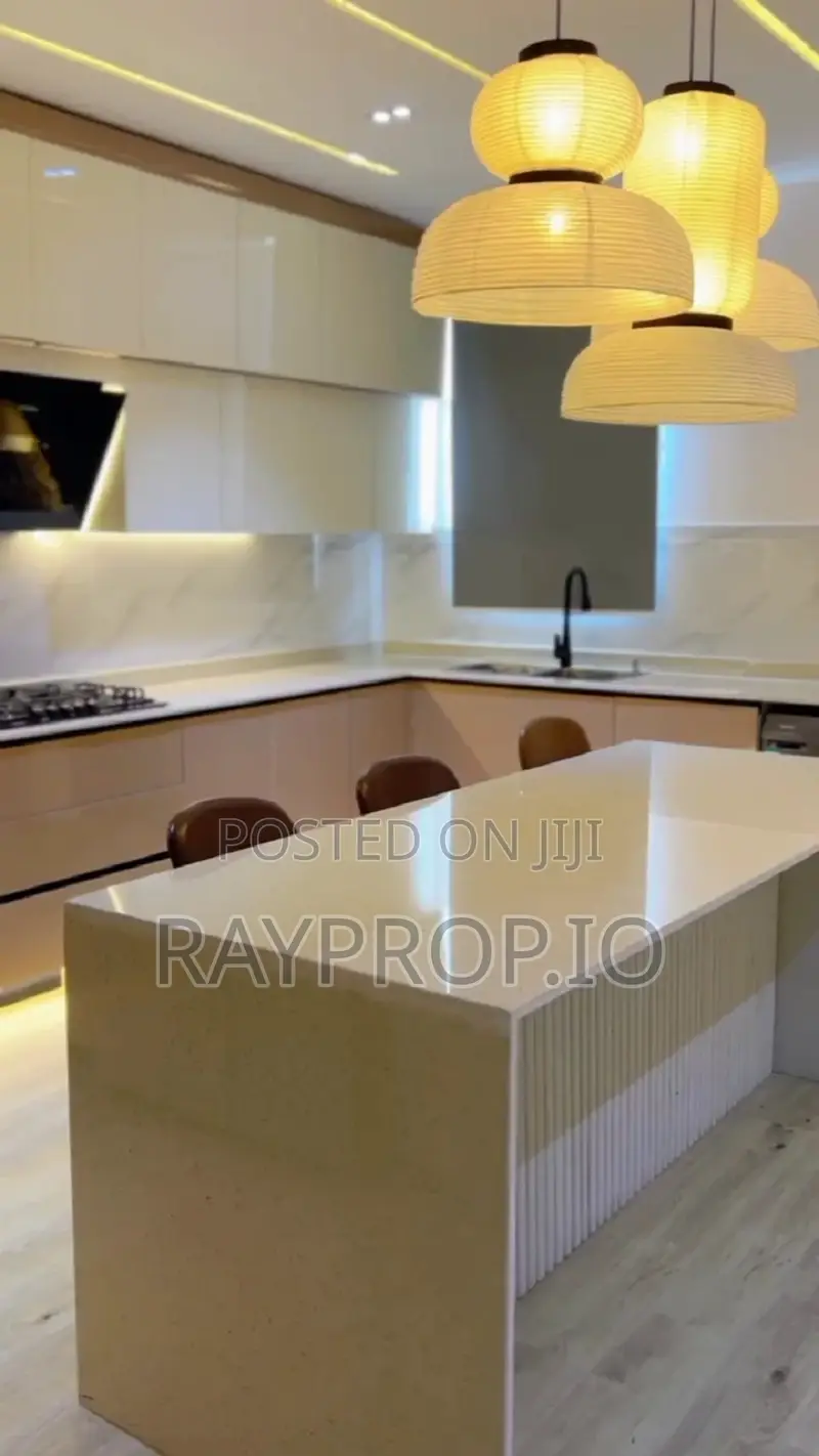 721924hm - 2 Bedroom Shortlet in Lekki