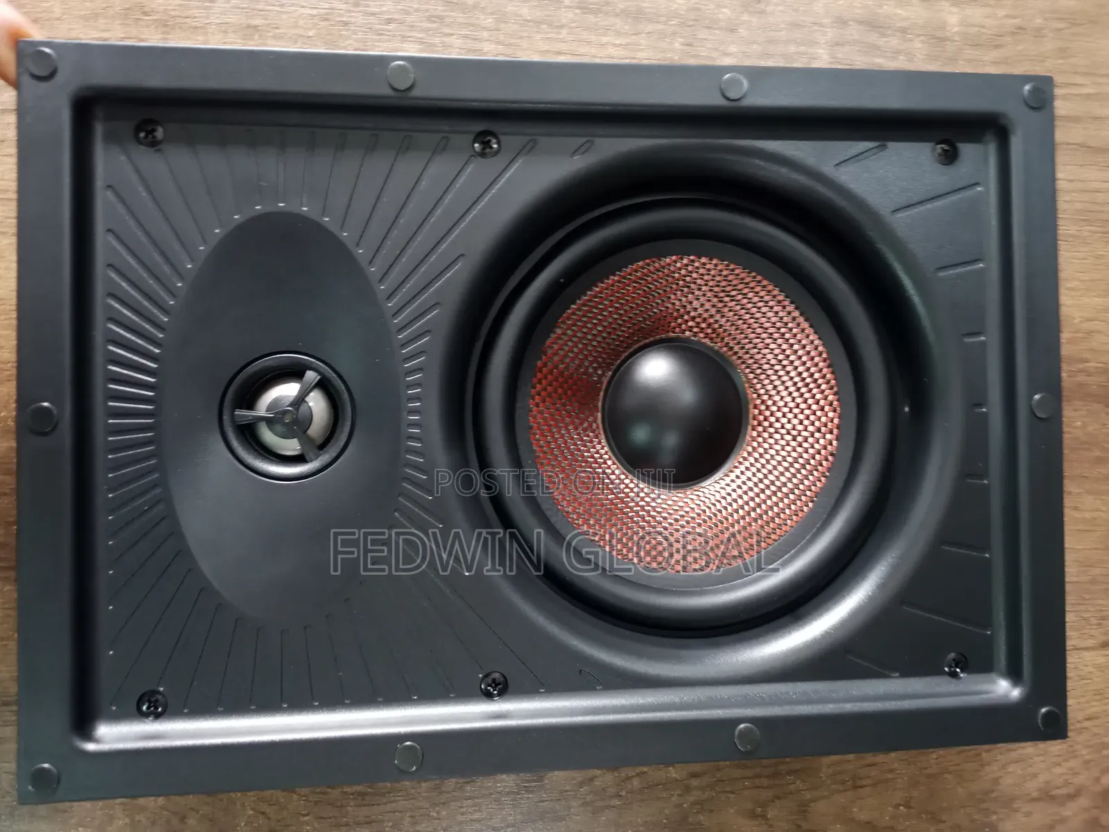 Jamo 6.5" Single Cone in Wall Speaker