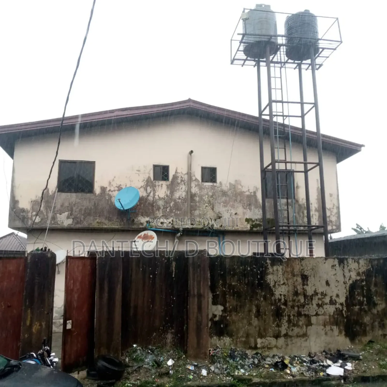 4bdrm Block of Flats in Warri for sale