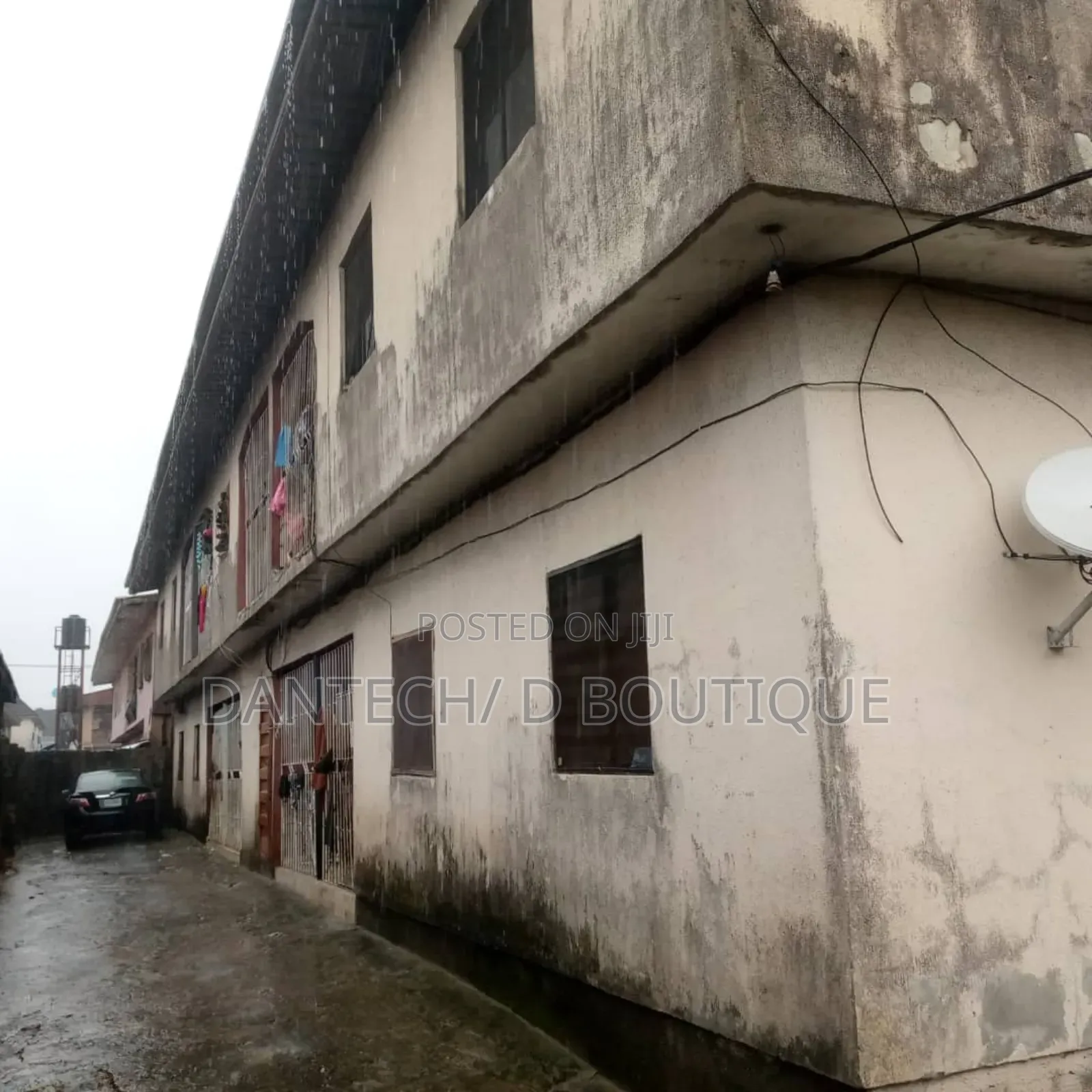 4bdrm Block of Flats in Warri for sale