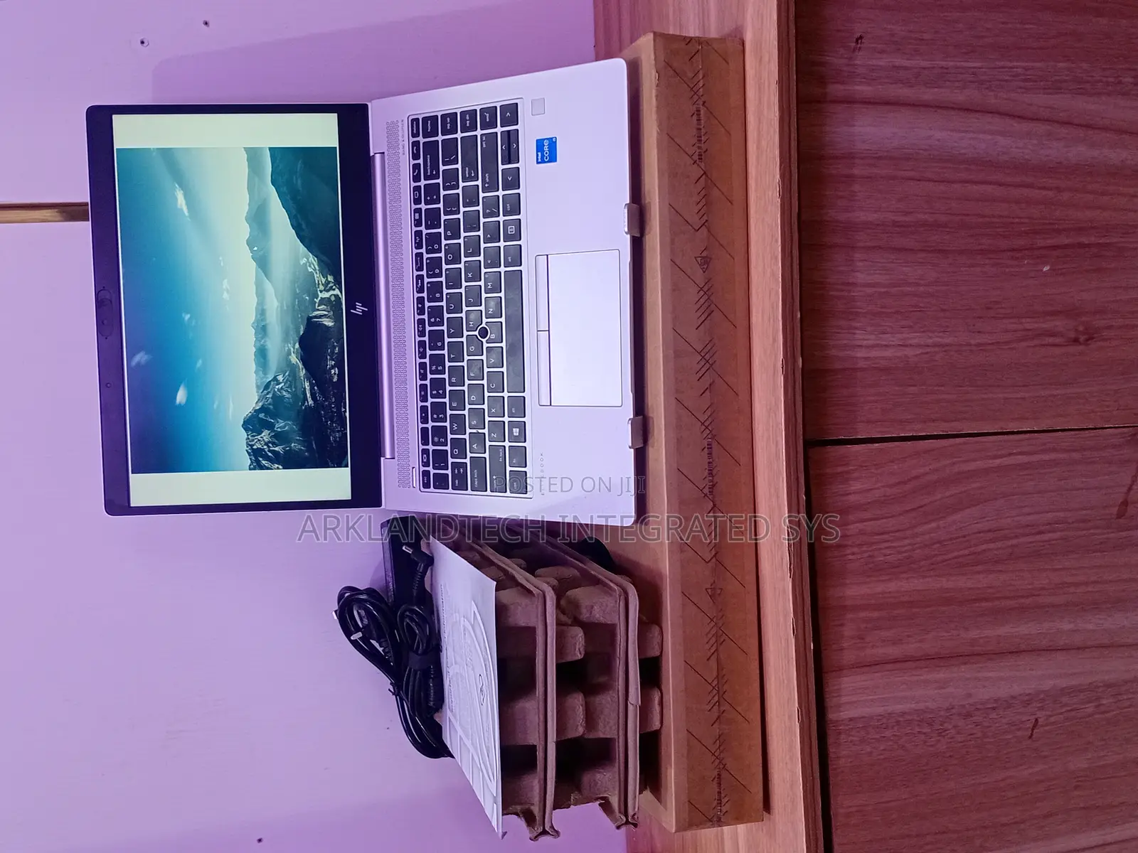 New Laptop HP EliteBook 850 G3 16GB Intel Core i5 SSD 256GB