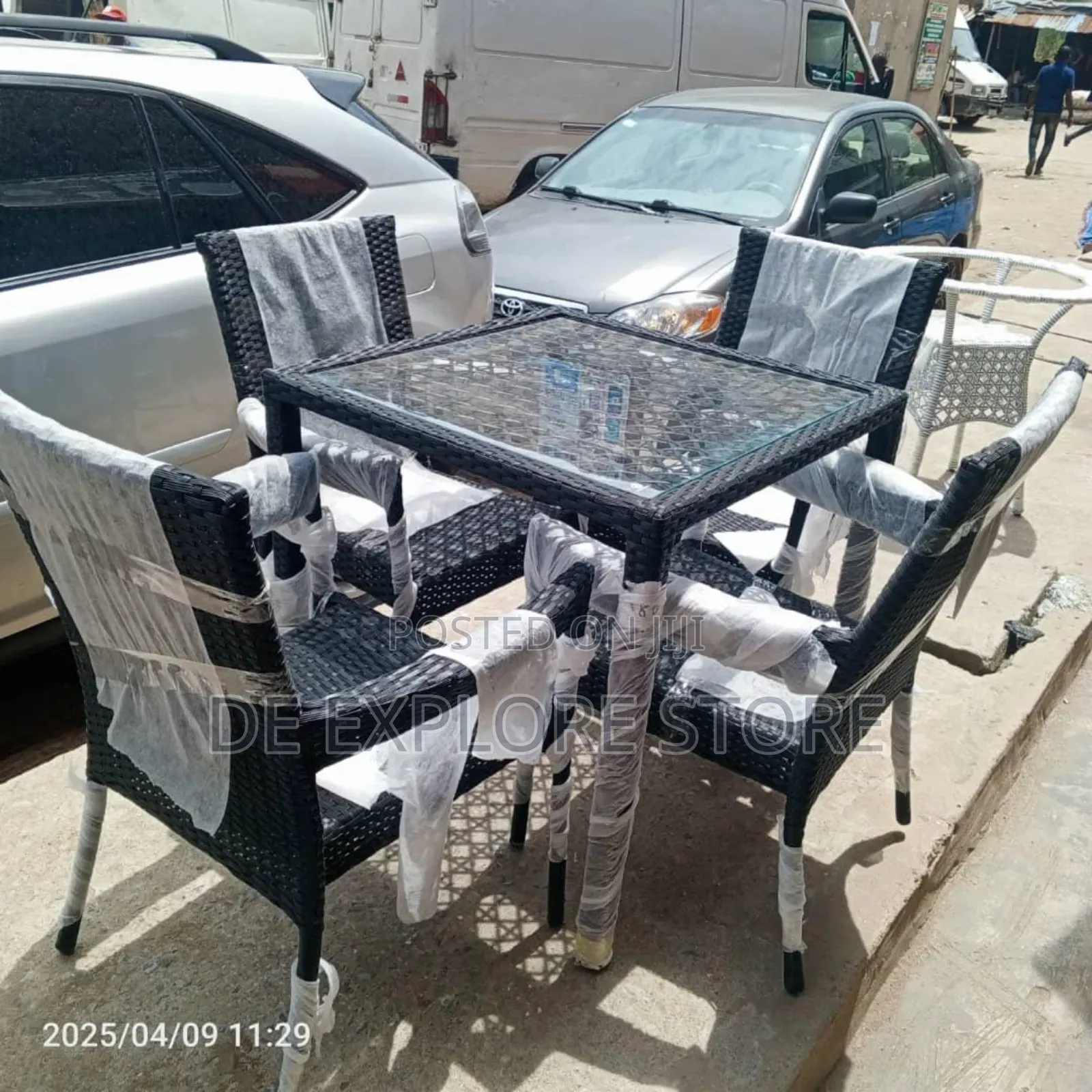 Outdoor Set Available as Seen