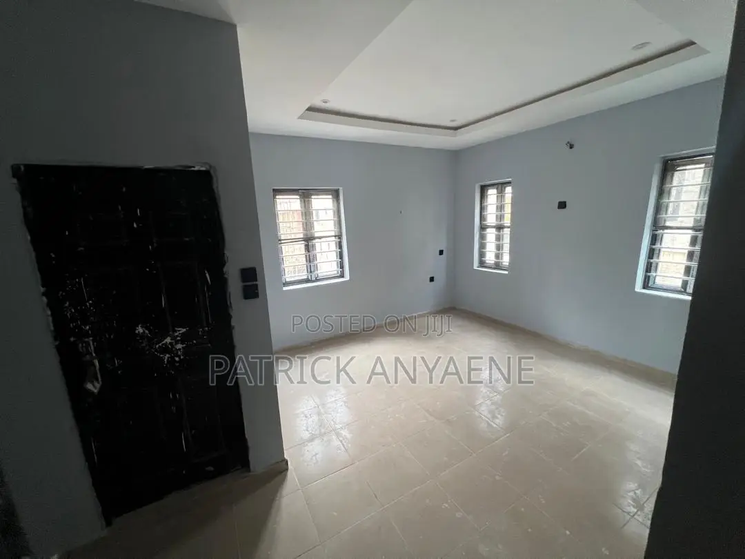 3bdrm Block of Flats in Light Gold, Durumi for sale