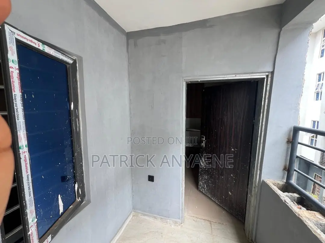 3bdrm Block of Flats in Light Gold, Durumi for sale