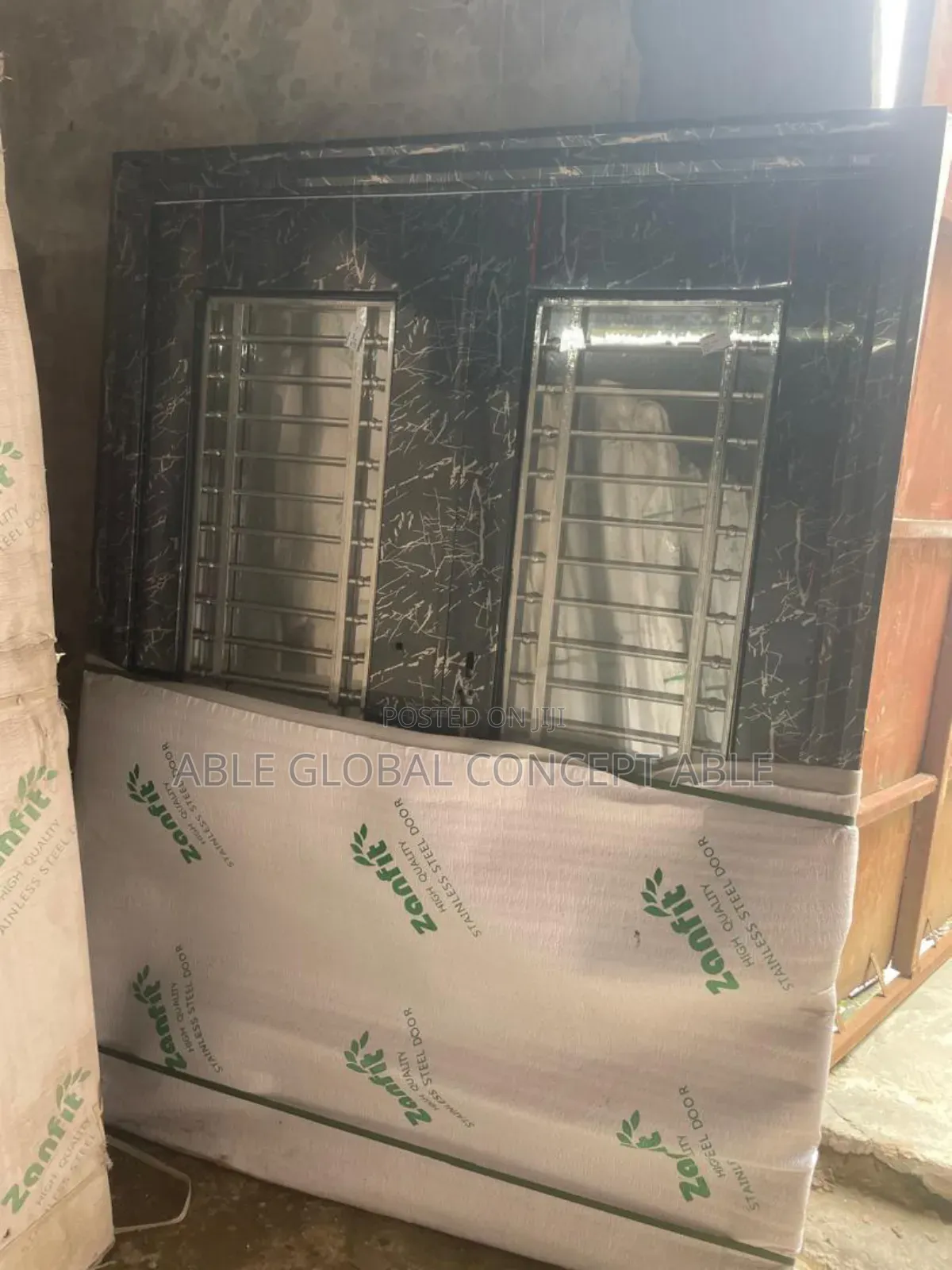 5ft Mable Design Glass Door