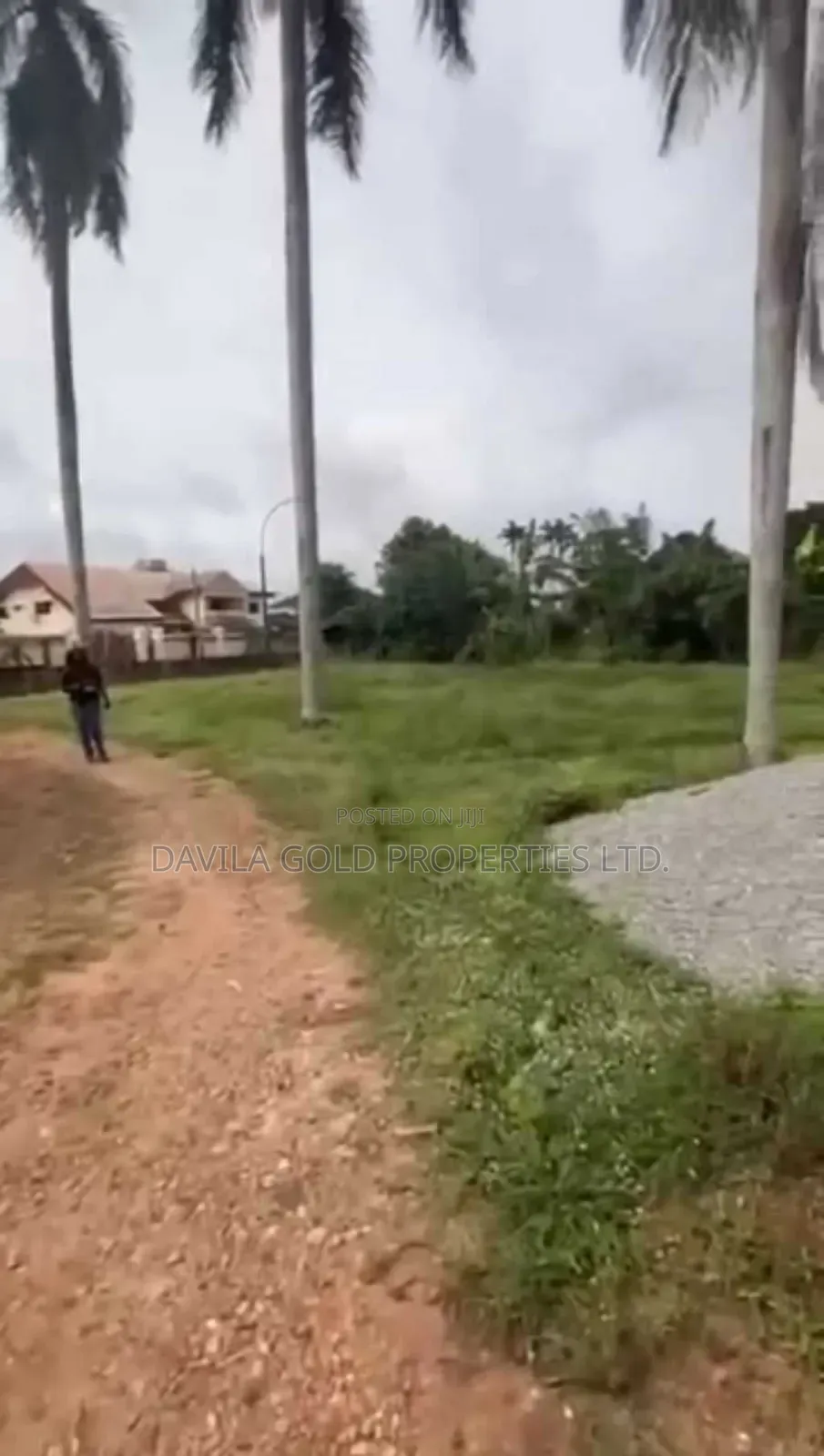 Main Gra Sales!! A Land Close to Esama's House for Sale
