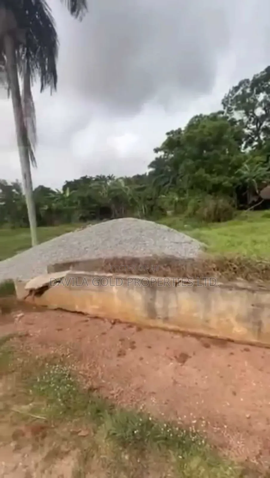 Main Gra Sales!! A Land Close to Esama's House for Sale