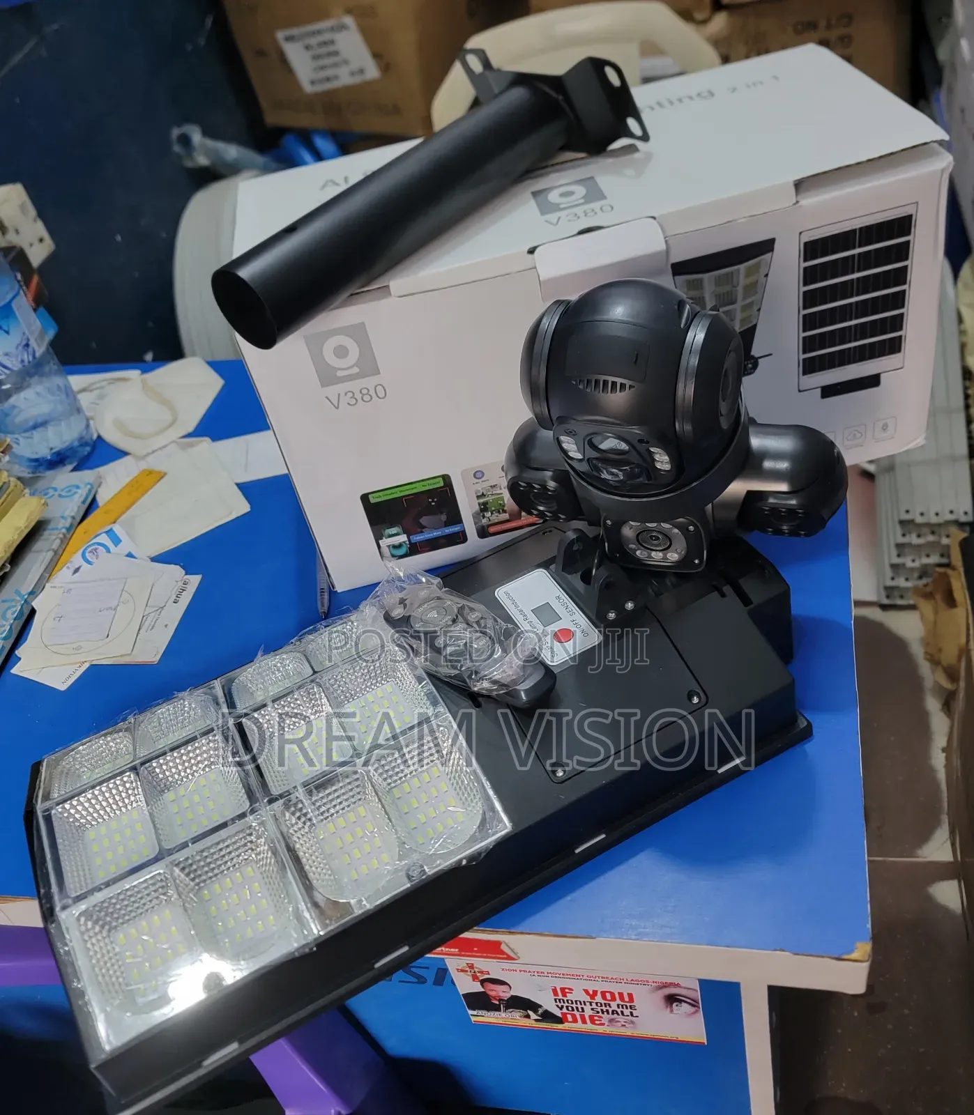 Three Lens Camera With Street Light