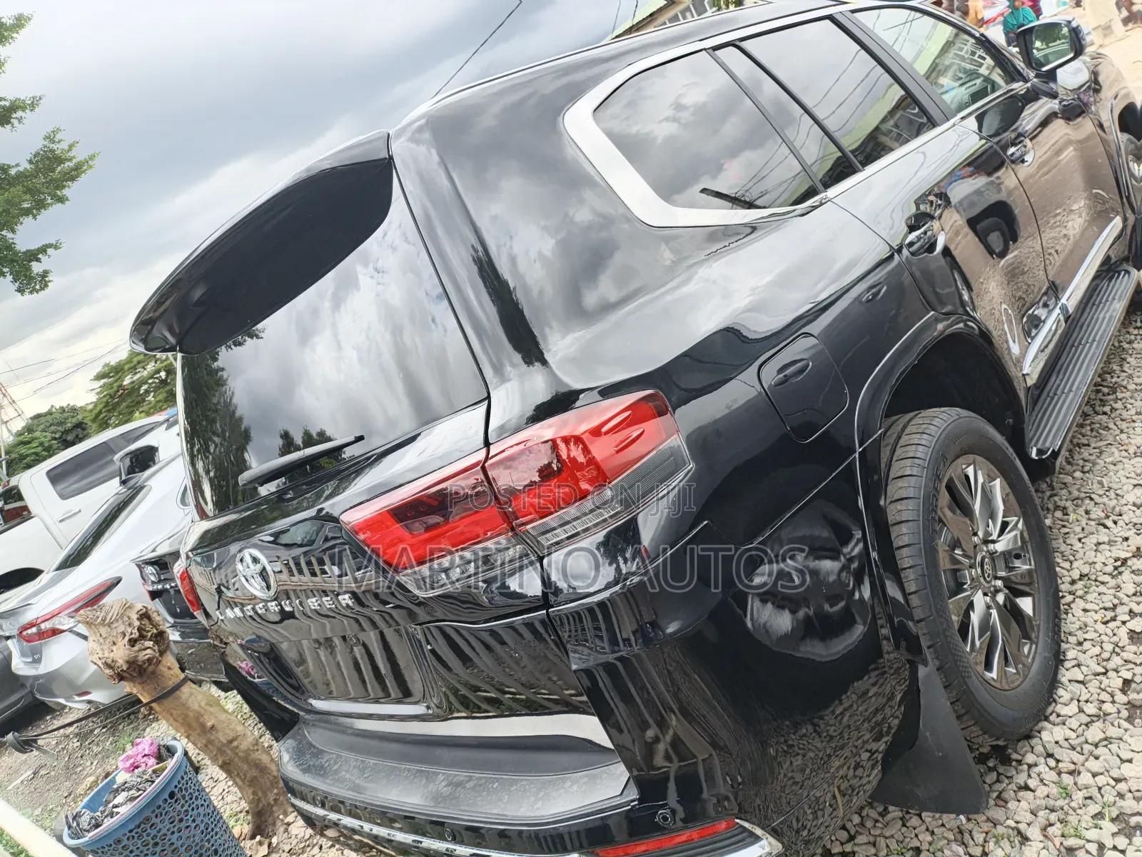 Toyota Land Cruiser 2023 Black