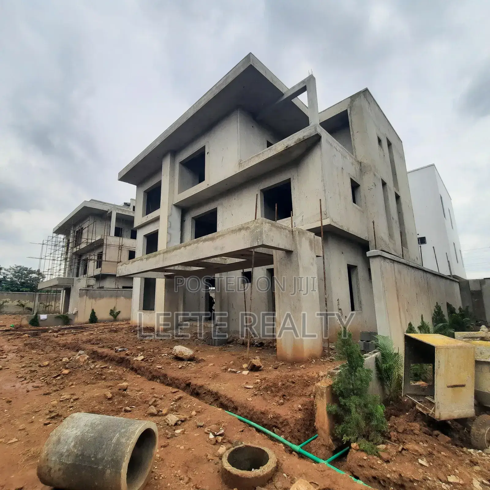 7bdrm Duplex in Katampe Extension for sale