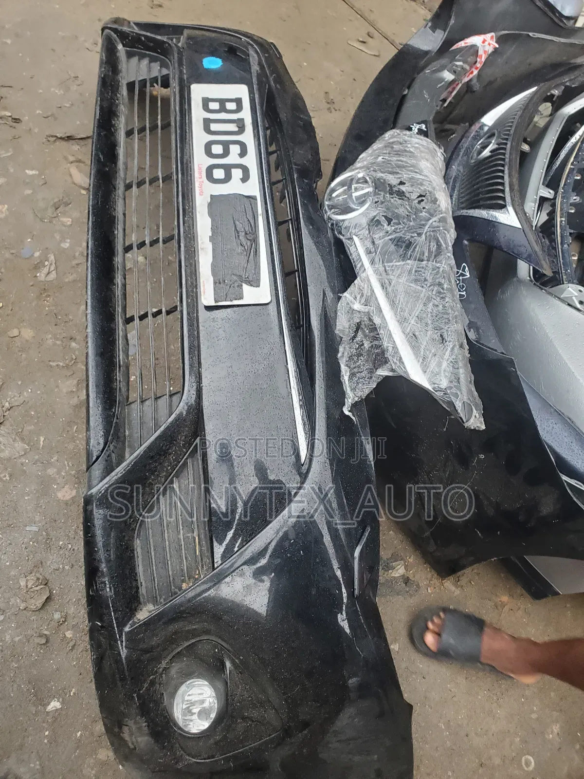 Complete Front Bumper Avensis 2015-2018