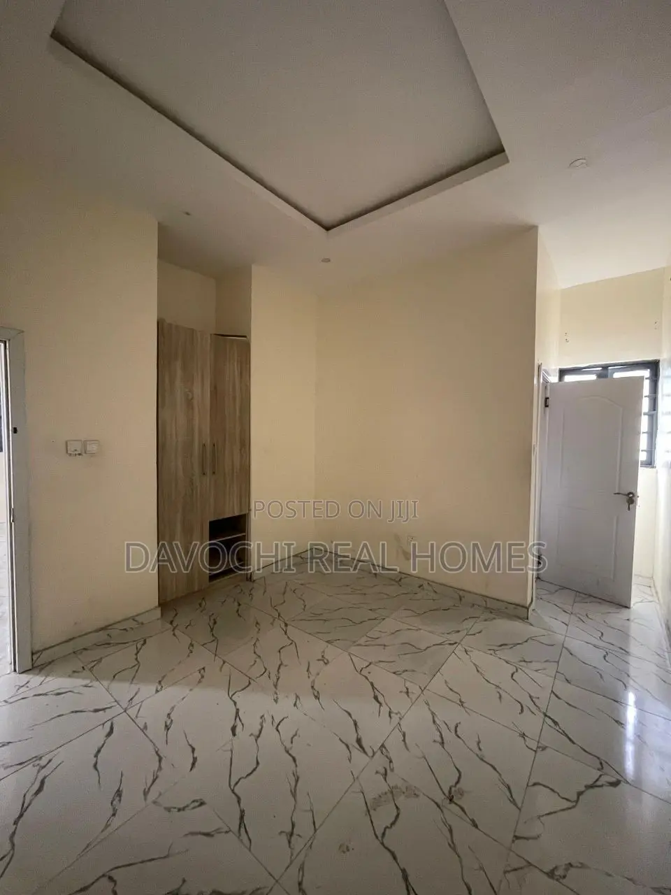 4bdrm Duplex in Idado, Agungi for rent