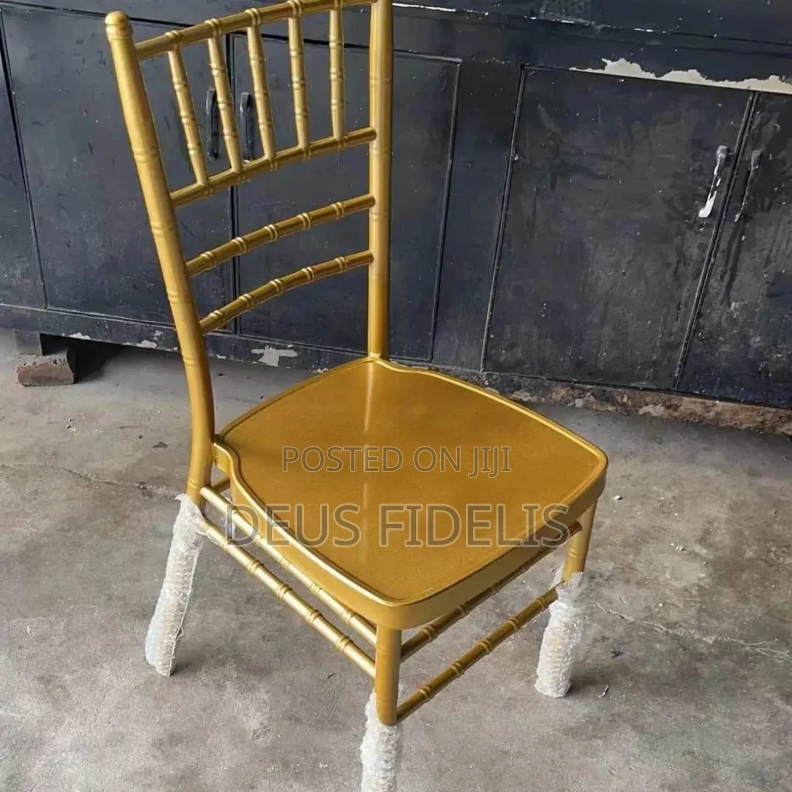 Chiavari/Chilvary Event Chair