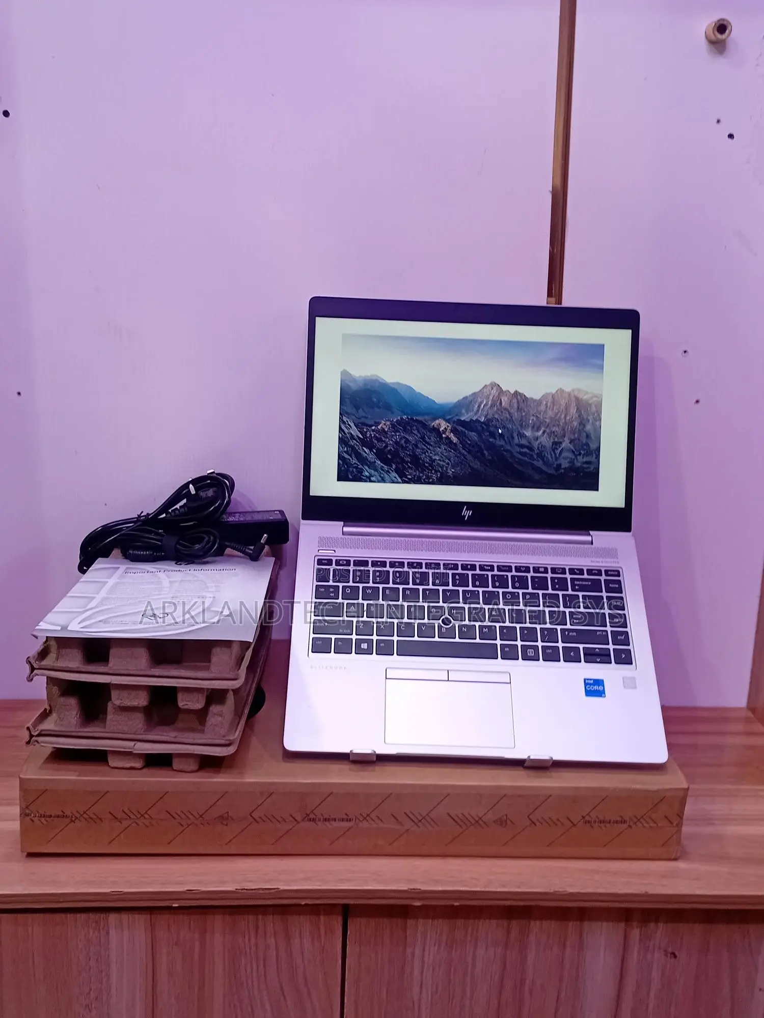 New Laptop HP EliteBook 850 G5 8GB Intel Core i5 SSD 1T