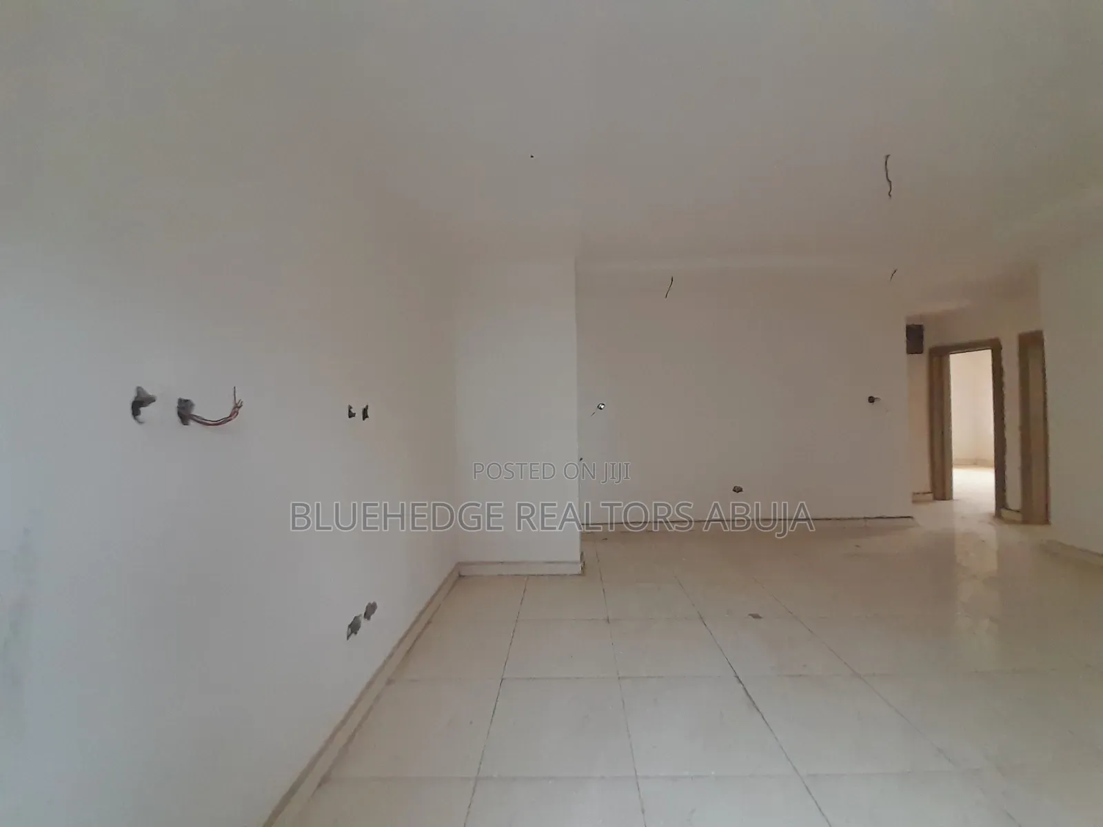 3bdrm Apartment in Kubwa for sale