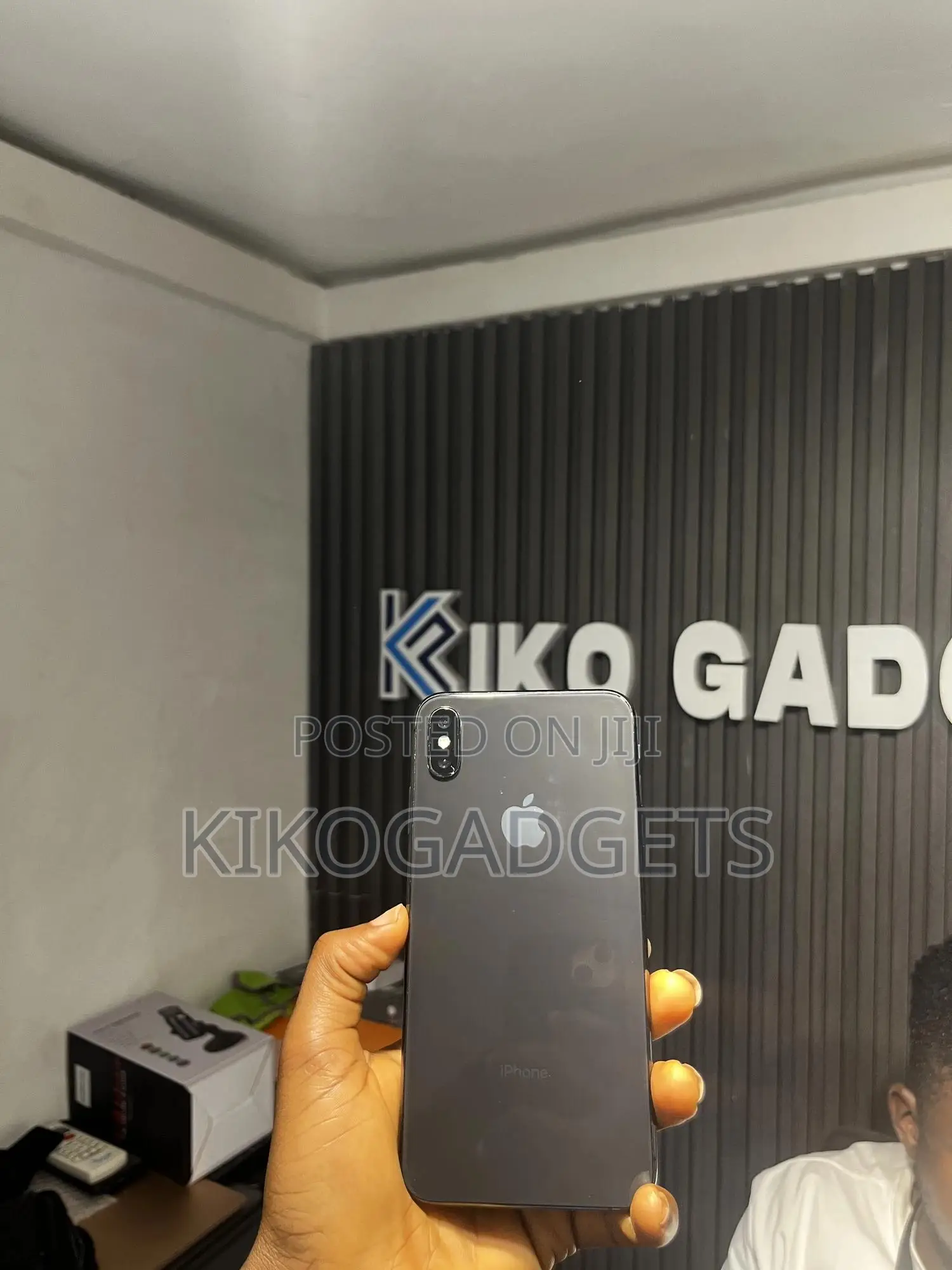 Apple iPhone XS Max 64 GB Black