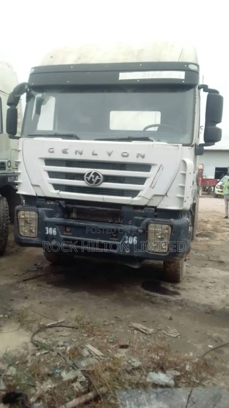 Affordable Lowbed and Flat Body Trucks Nationwide