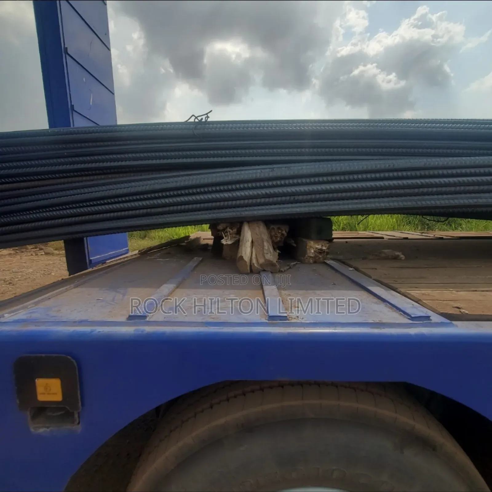 Lowbed (100 Tons) Available