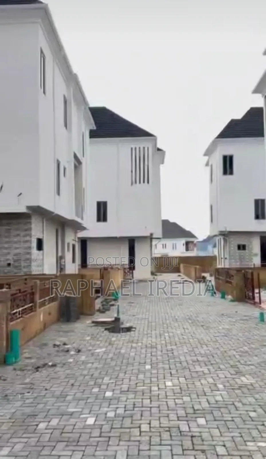 5bdrm Duplex in Radiusman Estate, Alimosho for sale