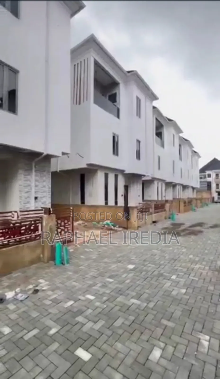5bdrm Duplex in Radiusman Estate, Alimosho for sale