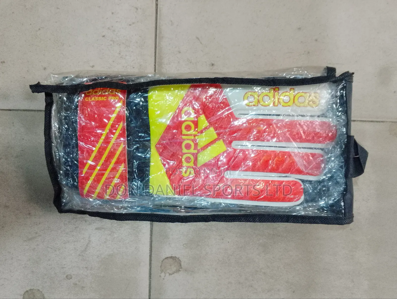Keeper Glove