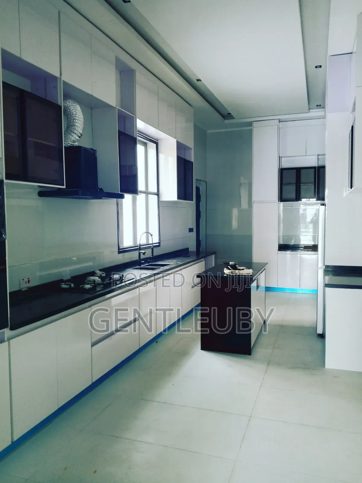 5bdrm Duplex in Ikota Villa, Lekki Phase 2 for sale