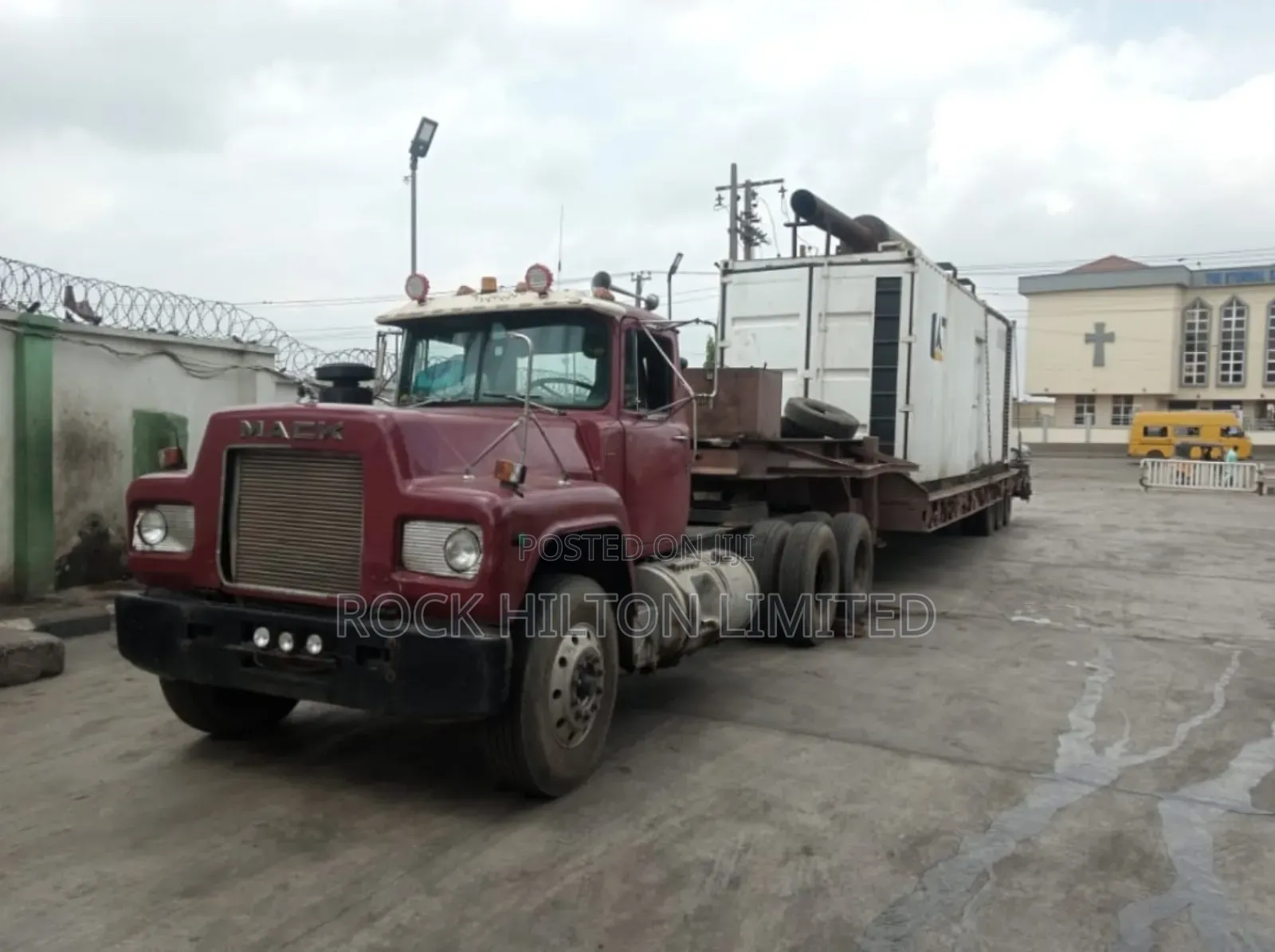 Lowbed Trucks Now Hiring