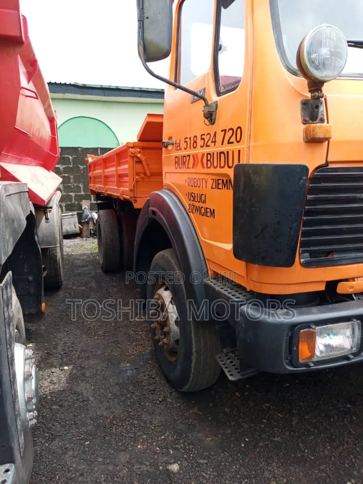 1714 Foreign Used Mercedes Benz Truck
