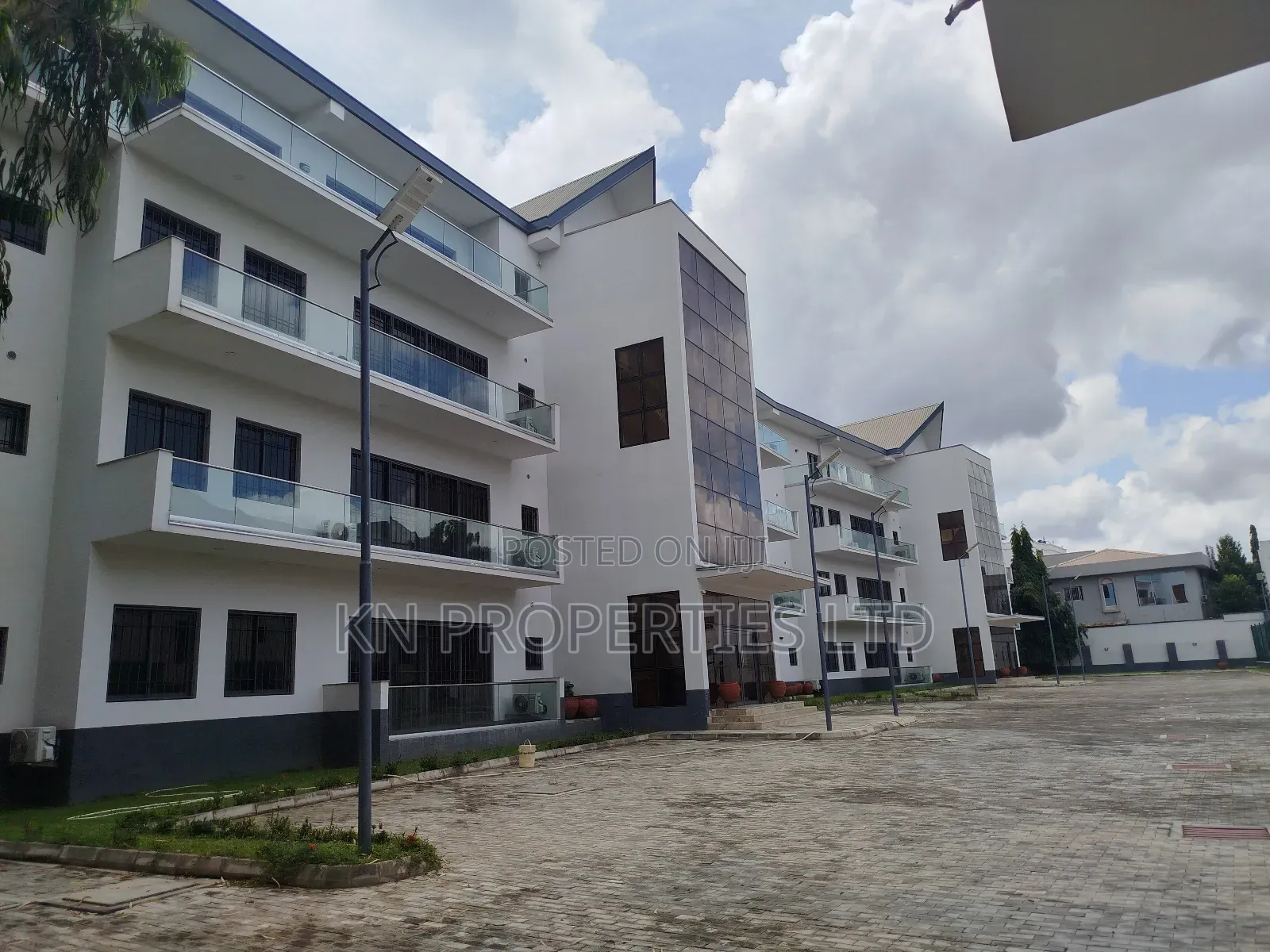 Furnished 3bdrm Apartment in Asokoro Main for rent