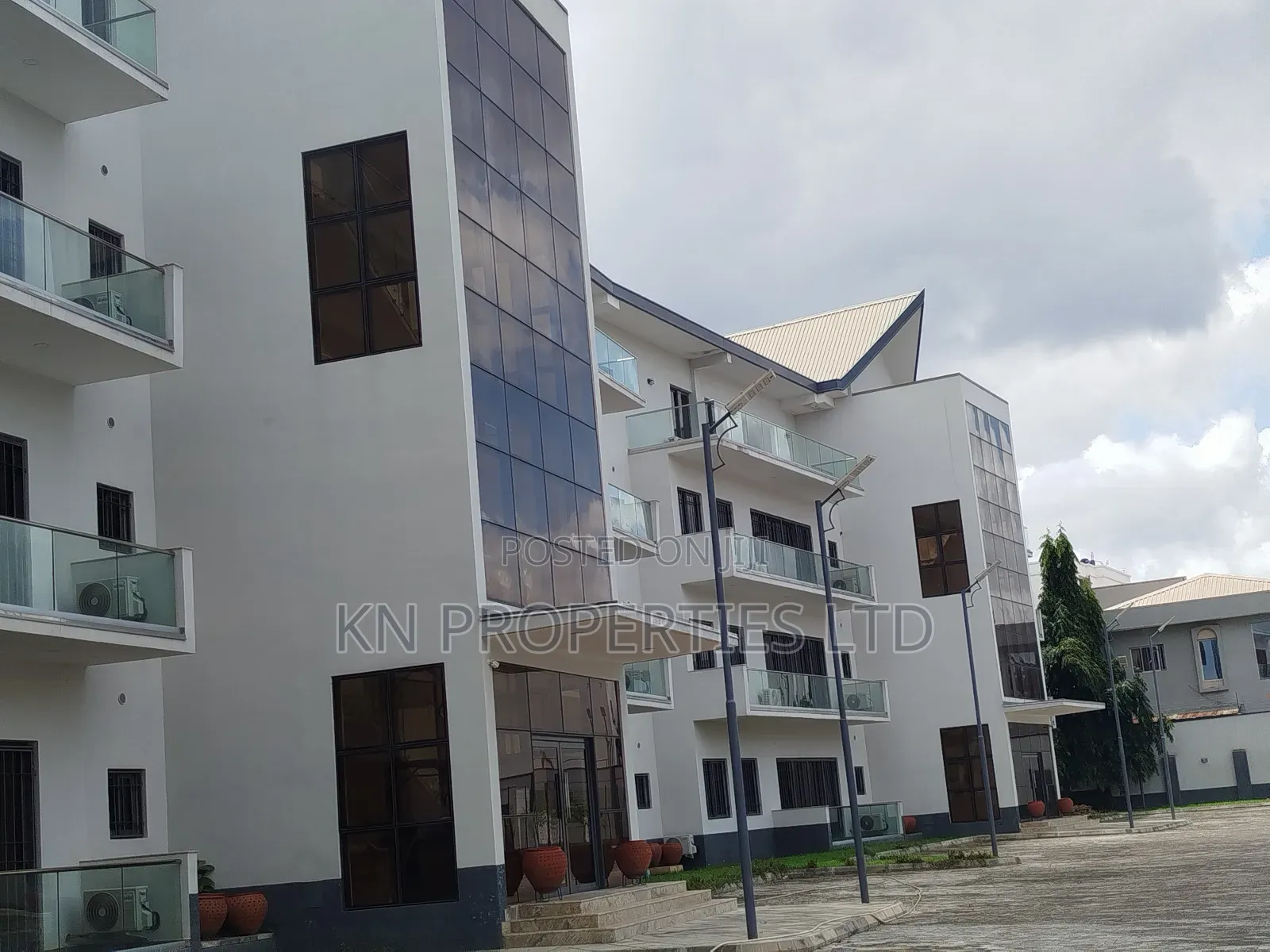 Furnished 3bdrm Apartment in Asokoro Main for rent