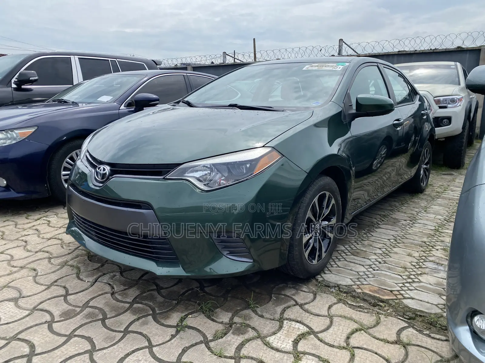 Toyota Corolla LE 4dr Sedan (1.8L 4cyl CVT) 2015 Green